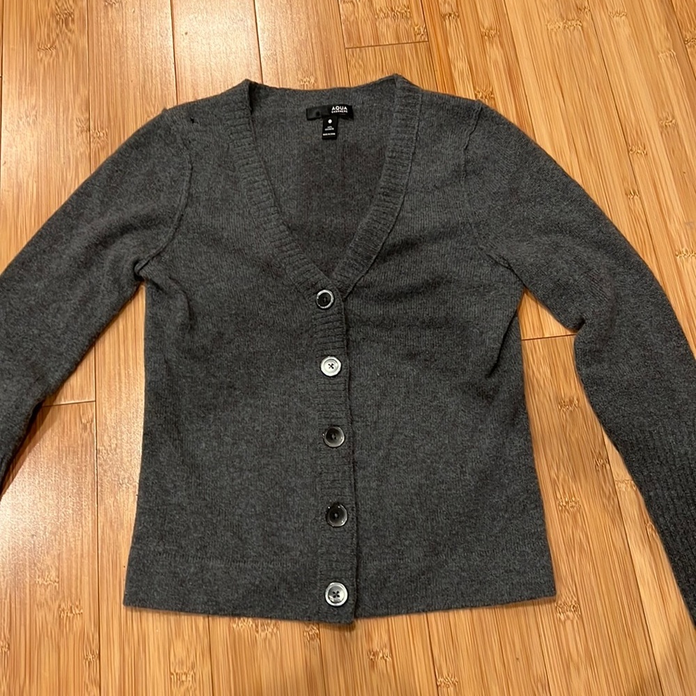 Grey 100% cashmere button-up cardigan